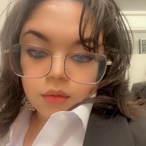 Meet your Posher, Jasmine